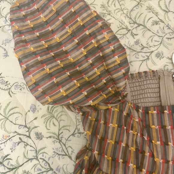 NWT Small, lined, babydoll puff sleeve mini dress perfect for fall - Picture 2 of 5